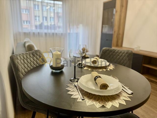 Zapraszam do funkcjonalnego 2 pokojowego mieszkania po remoncie z balkonem