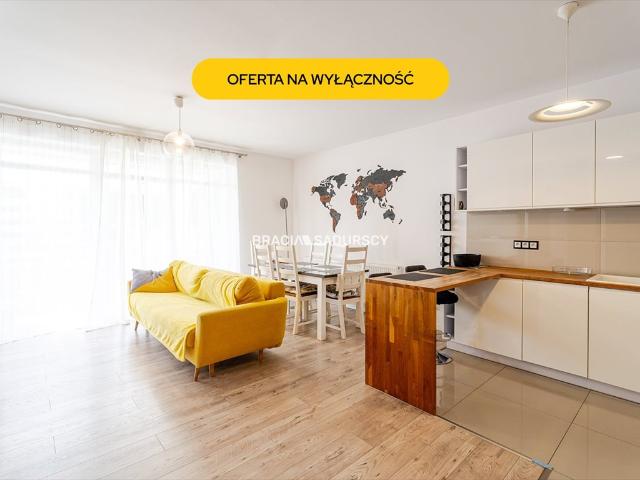 Funkcjonalny dom bliźniaczy 100 m² z ogrodem i 2 miejscami parkingowymi