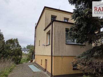 Funkcjonalny dom 203 m2 z dużą działką w spokojnym Szczepankowie