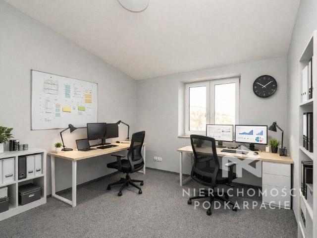 Lokal biurowy 42 m² w centrum Rzeszowa gotowy do wynajęcia