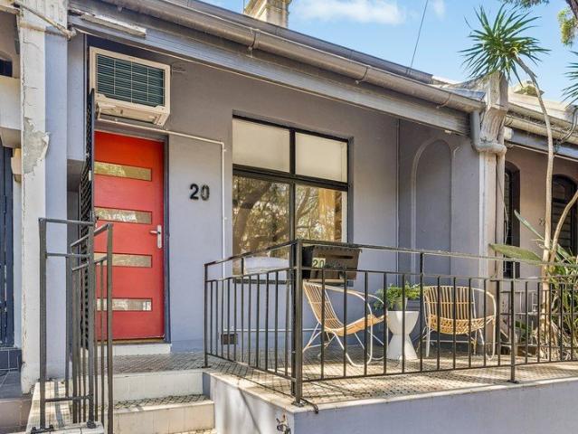 Funky Terrace Living in sought after pocket of Vibrant Heart of Newtown