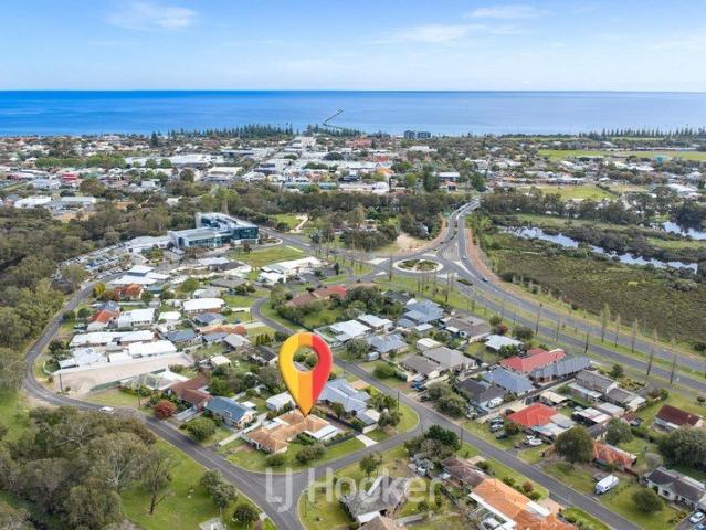 Funky Central Retreat Holiday Income or Your Own Busselton Escape!