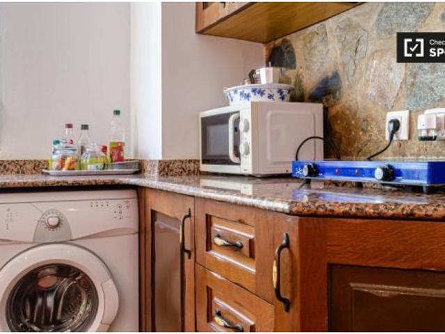 Funky estudio en alquiler en Ciutat Vella