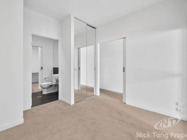 Funky Inner City Pad ONE BEDROOM PLUS STUDY
