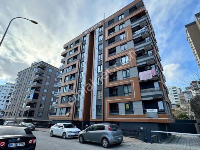Fuar'a Yürüme Mesafesinde Full Eşyalı Kiralık 1+1 Daire