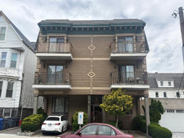 Fulton St Apt 1b