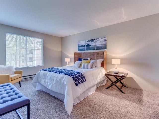 Fulton's Crossing and Landing 1 Bedroom Apartment for Rent at 120 Se Everett Mall Way, Everett, WA 98208 Everett Mall South