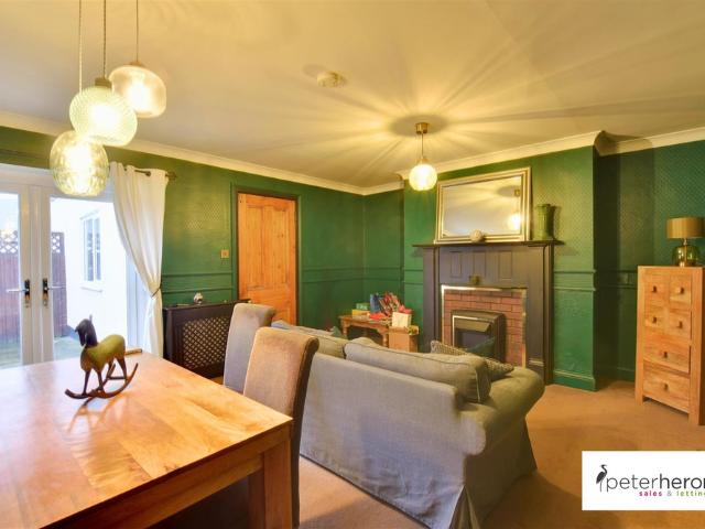 Fulwell Road, Fulwell, Sunderland, Tyne & Wear, SR6 9QR