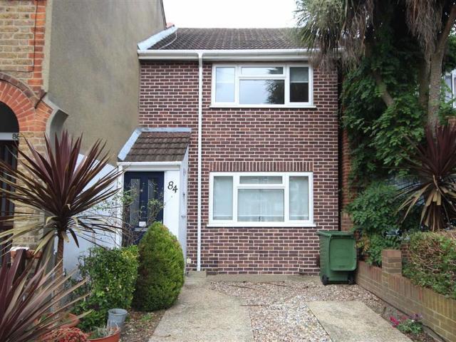 Fulwell Road, Teddington TW11, 3 bed property to rent, £2,395 pcm | PrimeLocation