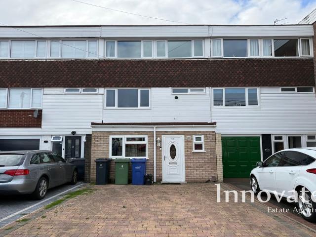 Fulwood Avenue, Halesowen B62, 4 bed terraced house to rent, £1,500 pcm | PrimeLocation