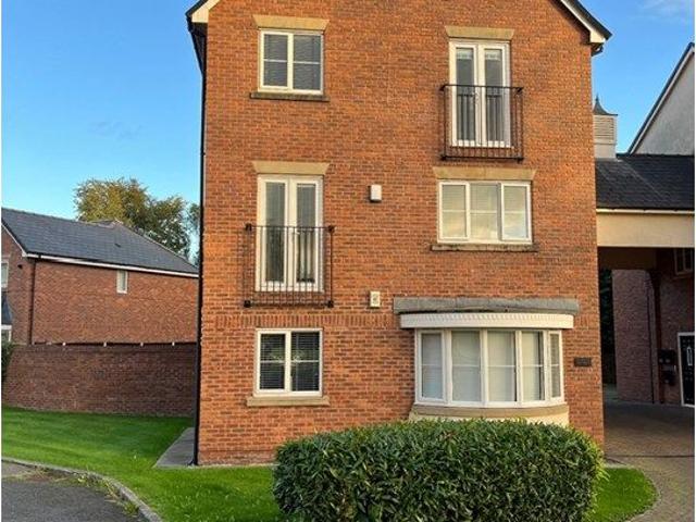 Fulwood, Preston PR2, 2 bed flat to rent, £895 pcm | PrimeLocation