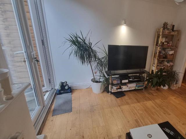 Fulbeck House, London N7, 3 bed flat to rent, £3,600 pcm | PrimeLocation