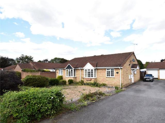 Fulbourn Old Drift, Cambridge, CB1 2 bed bungalow to rent £1,350 pcm £312 pw