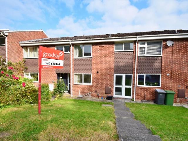 Fulflood 4 bed terraced house to rent £1,800 pcm £415 pw