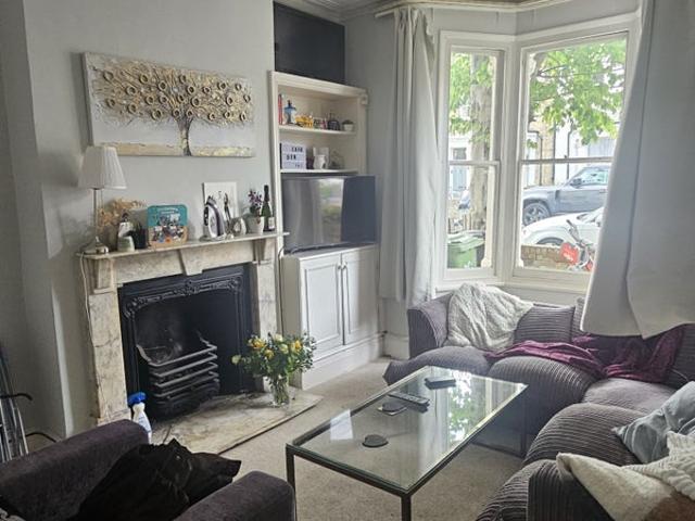 Fulham 4 bed house for sharers