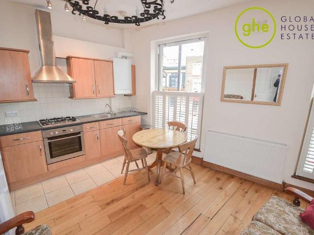Fulham Broadway, Fulham, London 2 bed flat to rent £1,950 pcm £450 pw