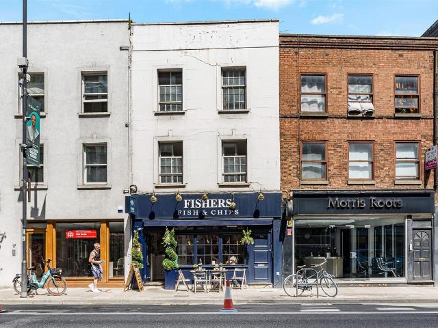 Fulham High Street, Fulham SW6, 3 bed flat to rent, £3,750 pcm | PrimeLocation