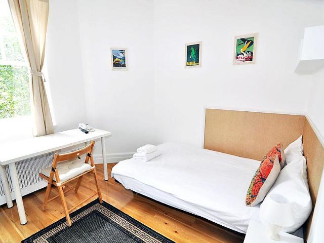 Fulham Palace Road, Hammersmith, London W6, Studio to rent, £1,517 pcm | PrimeLocation