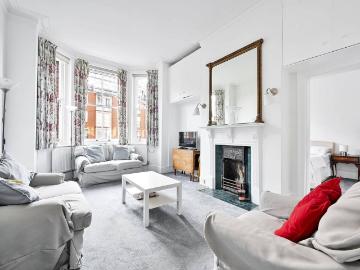 Fulham Road, Chelsea, London SW10, 3 bed flat to rent, £3,500 pcm | PrimeLocation