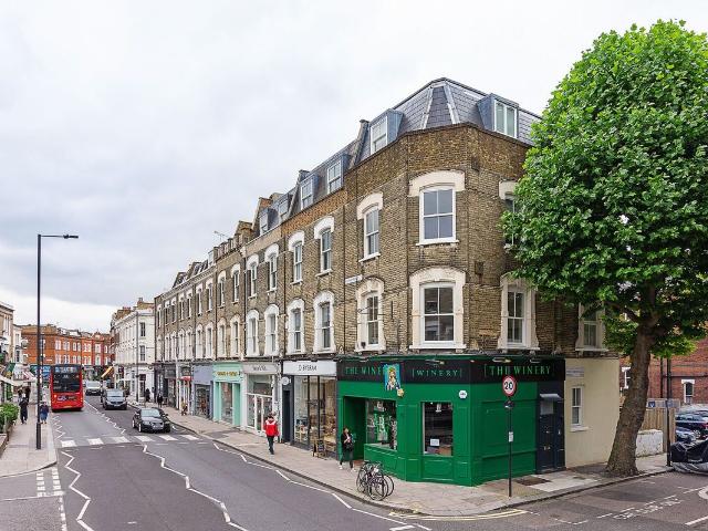 Fulham Road, Fulham, London SW6, 1 bed flat to rent, £2,492 pcm | PrimeLocation