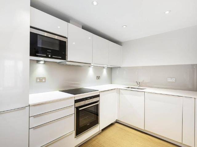 Fulham Road, London SW10, 1 bed flat to rent, £2,300 pcm | PrimeLocation
