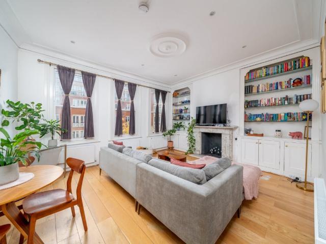Fulham Road, London SW10, 2 bed flat to rent, £3,900 pcm | PrimeLocation