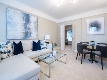 Fulham Road, London SW3, 2 bed flat to rent, £4,767 pcm | PrimeLocation
