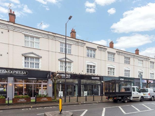 Fulham Road, Parsons Green, London SW6, 2 bed maisonette to rent, £2,709 pcm | PrimeLocation