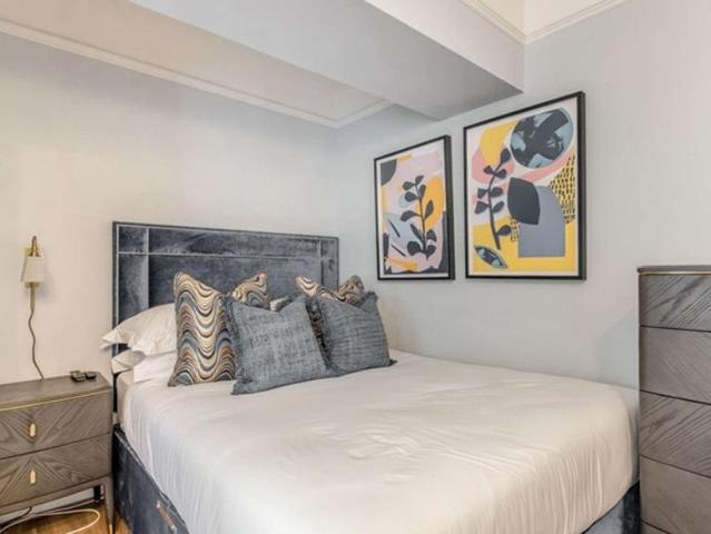 Fulham Road, Pelham Court, SW3 1 bed apartment to rent £2,383 pcm £550 pw