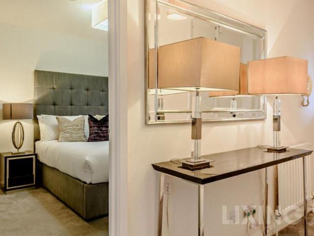 Fulham Road, South Kensington, SW3 6SN 2 bed apartment to rent £3,900 pcm £900 pw
