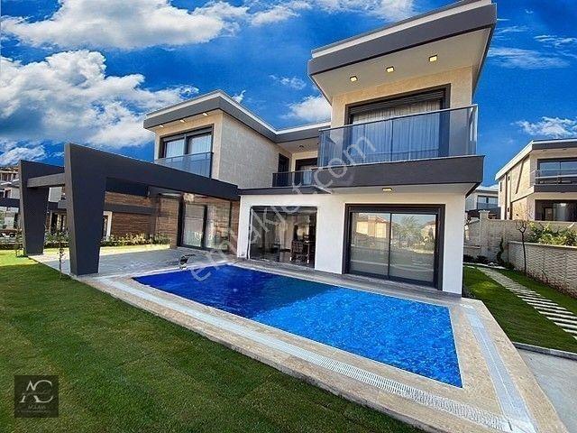 Full Manzara güvenlik bahçe otopark özel Havuz hamam sauna akıllı Ev tamamı Müstakil