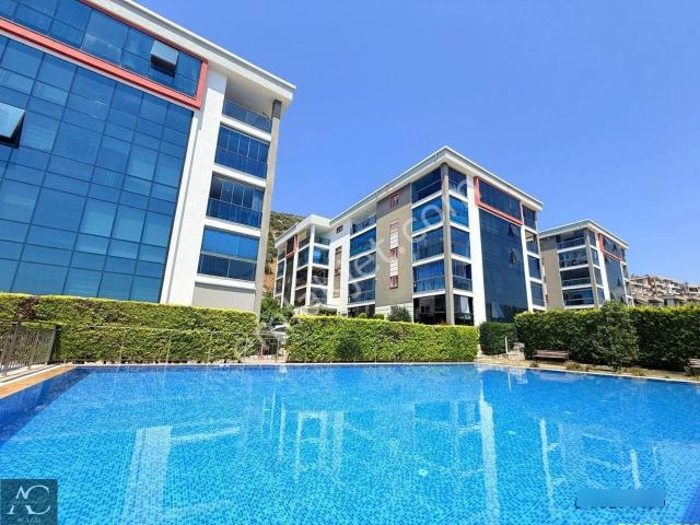 Full Manzara sosyal Alan acık/ Kapalı Havuz otopark dogalgazlı fırsat 4+1 Lüx Daire