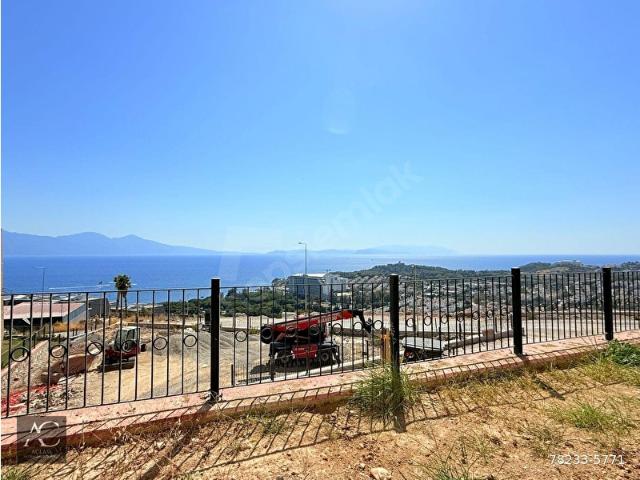 FULL MANZARAÖZEL BAHÇELİGUVENLIKSOSYAL ALANIOTOPARKYERDEN ISITMAMODERNLÜX168 M2 DAİRE