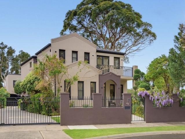 FULL BRICK FOUR BEDROOM HOME + TWO BEDROOM GRANNY FLAT | PARK SIDE CUL DE SAC LOCATION