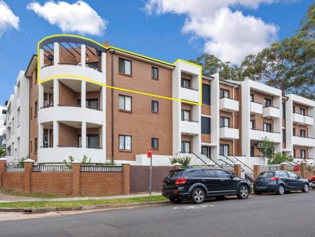 Full Brick 2 Bedroom Apartment in Prime Rydalmere Location