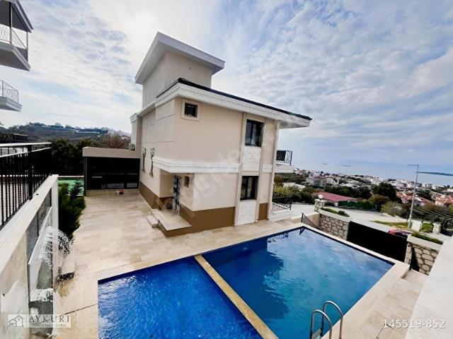 Full Deniz Manzaralı Uygun Fiyatlı 2+2 Villa!