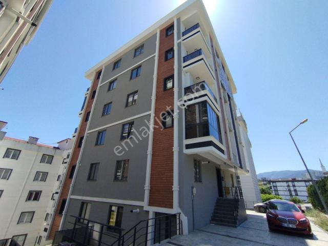 Full Donanımlı Kaliteli 1+1 Ulaşım Yakın Konumda Dairemiz