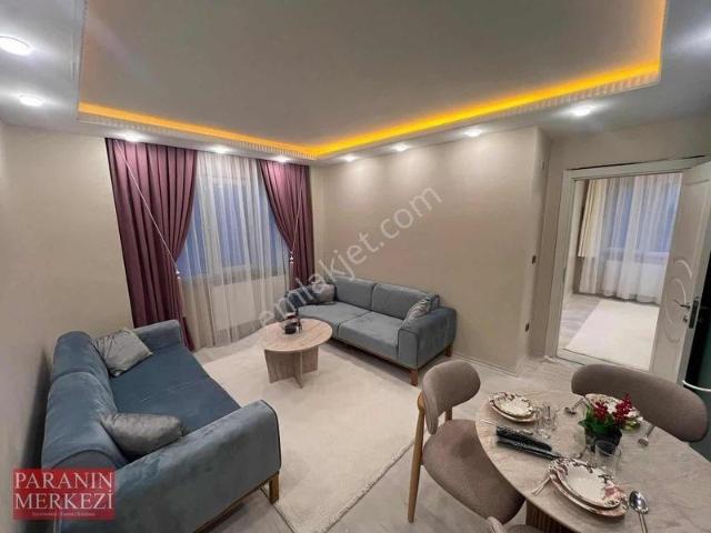 Full Eşyalı Merkeze Yakın Lokasyonda 2 + 1 Daıre