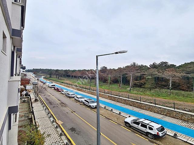 Full Eşyalı Orman Manzaralı E.banyolu 2+1 Kiralık Daire