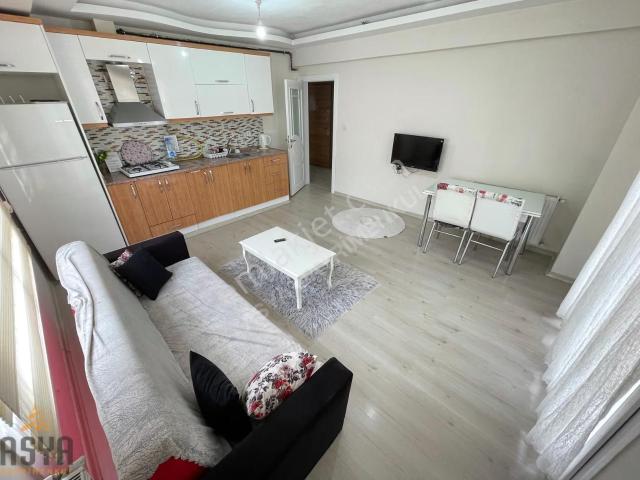 Full Eşyalı/d.gazlı/klimalı/balkonlu/ferah 1+1 Kiralık Daire
