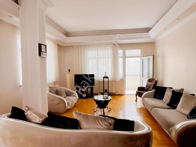 Full Eşyalı Kiralık 2+1 Daire Merkezi Konum Adliye Ek Binası