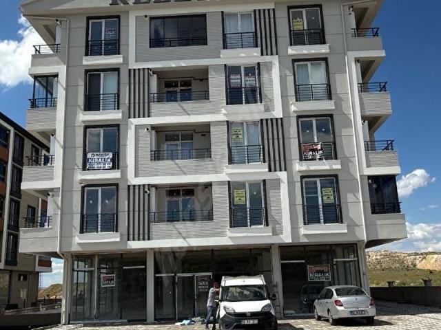 FULL EŞYALI SATILIK ÜNİVERSİTEYE YÜRÜME MESAFESİNDE 2+0 DAİRE