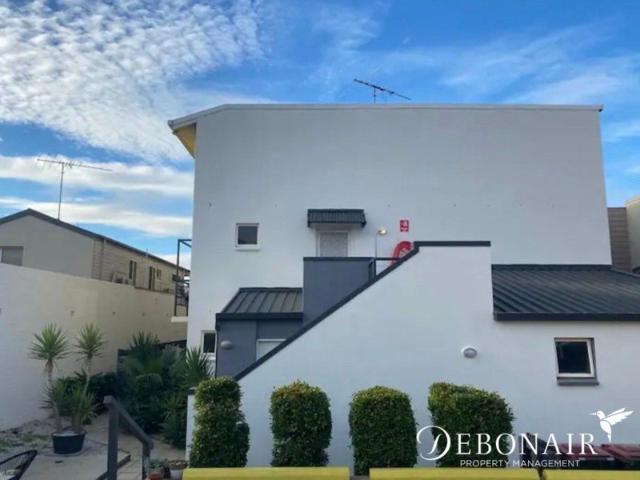 Full Furnished Two Bedroom Apartment