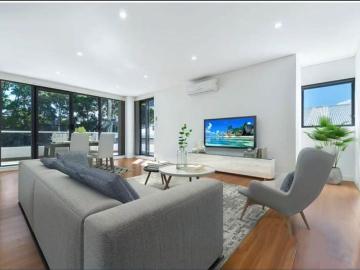 Furnished & Water bill included | Large Indoor & Outdoor Living | Sunny North East Aspects