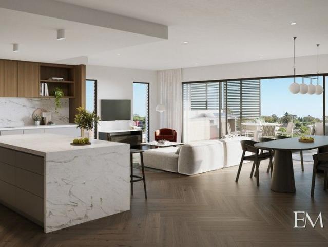 Full Floor Luxury Living with River views