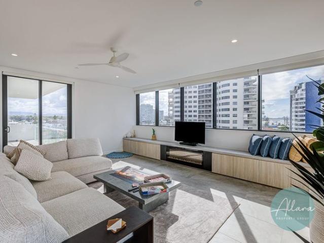 Full Floor Luxury Sky Home | Private Foyer | Fully Furnished Main Beach Prestige