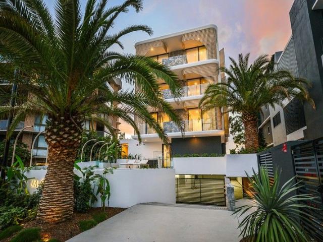One Apartment Per Floor in Boutique Building of Only 4 Last Chance