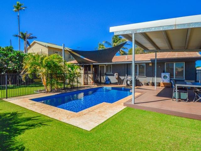 FULL PRICE OFFER ACCEPTED IN 48 HOURS! UNDER OFFER!