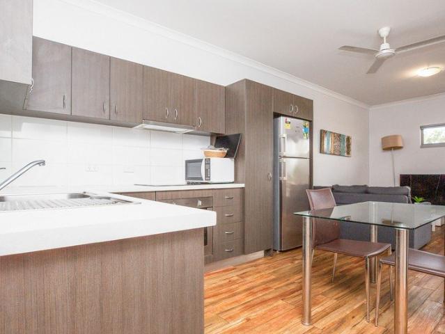 FULL PRICE OFFER ACCEPTED! UNDER OFFER!