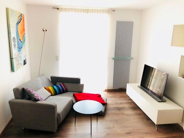 FULL SERVICE, LUXURY DESIGN APARTMENT MERIANPLATZ, NORDEND, Frankfurt Amsterdam Apartments for Rent